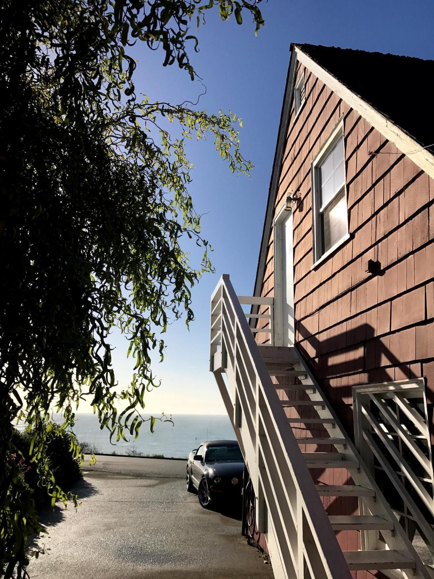 Trinidad Bay Bed And Breakfast Hotel ภายนอก รูปภาพ